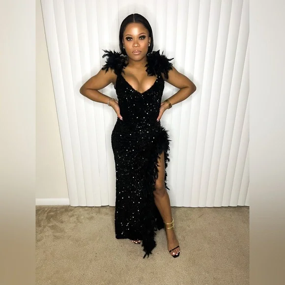Dresses | Black Elegant Evening Sequin Dress With High Split Accessorized  With Feather | Poshmark